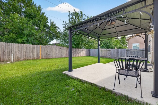 Building Photo - 9106 Fuqua Breeze Dr