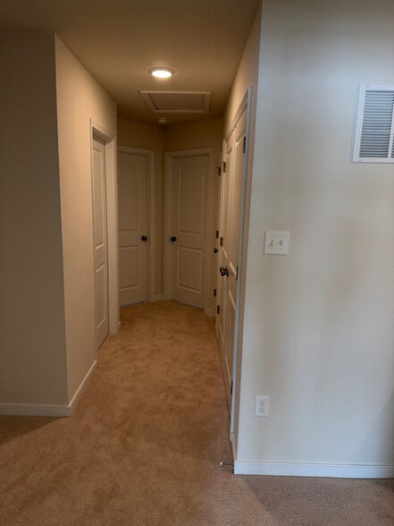 Building Photo - 930 Encore Autumn Ln