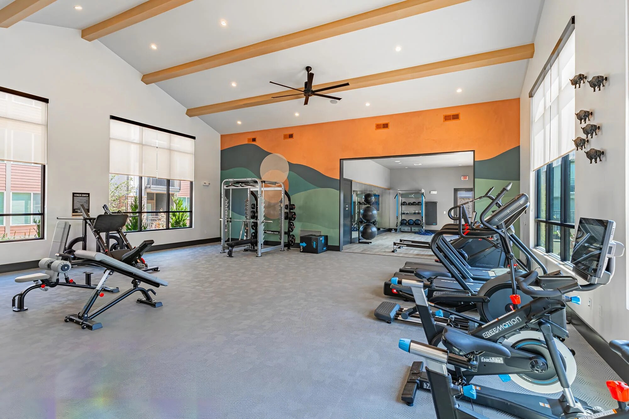 Building Photo - 10670 Jake Jabs Blvd