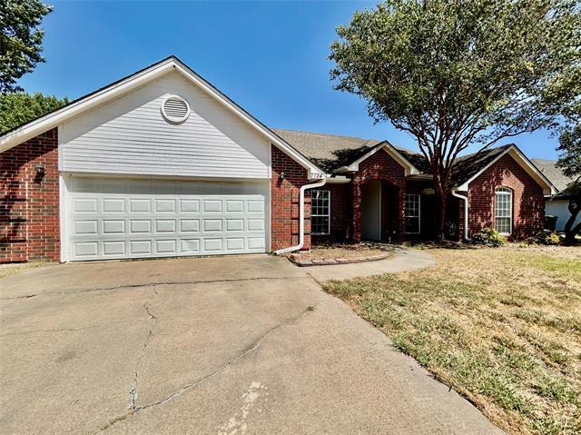 Building Photo - 7724 Sagebrush Ct N