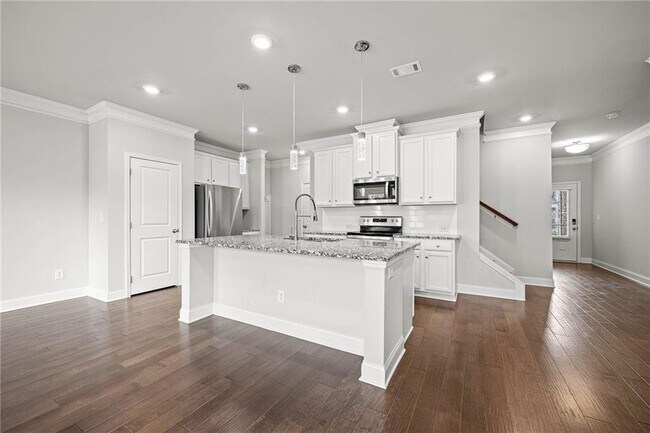 Building Photo - 2502 Pearl Rdg Trce