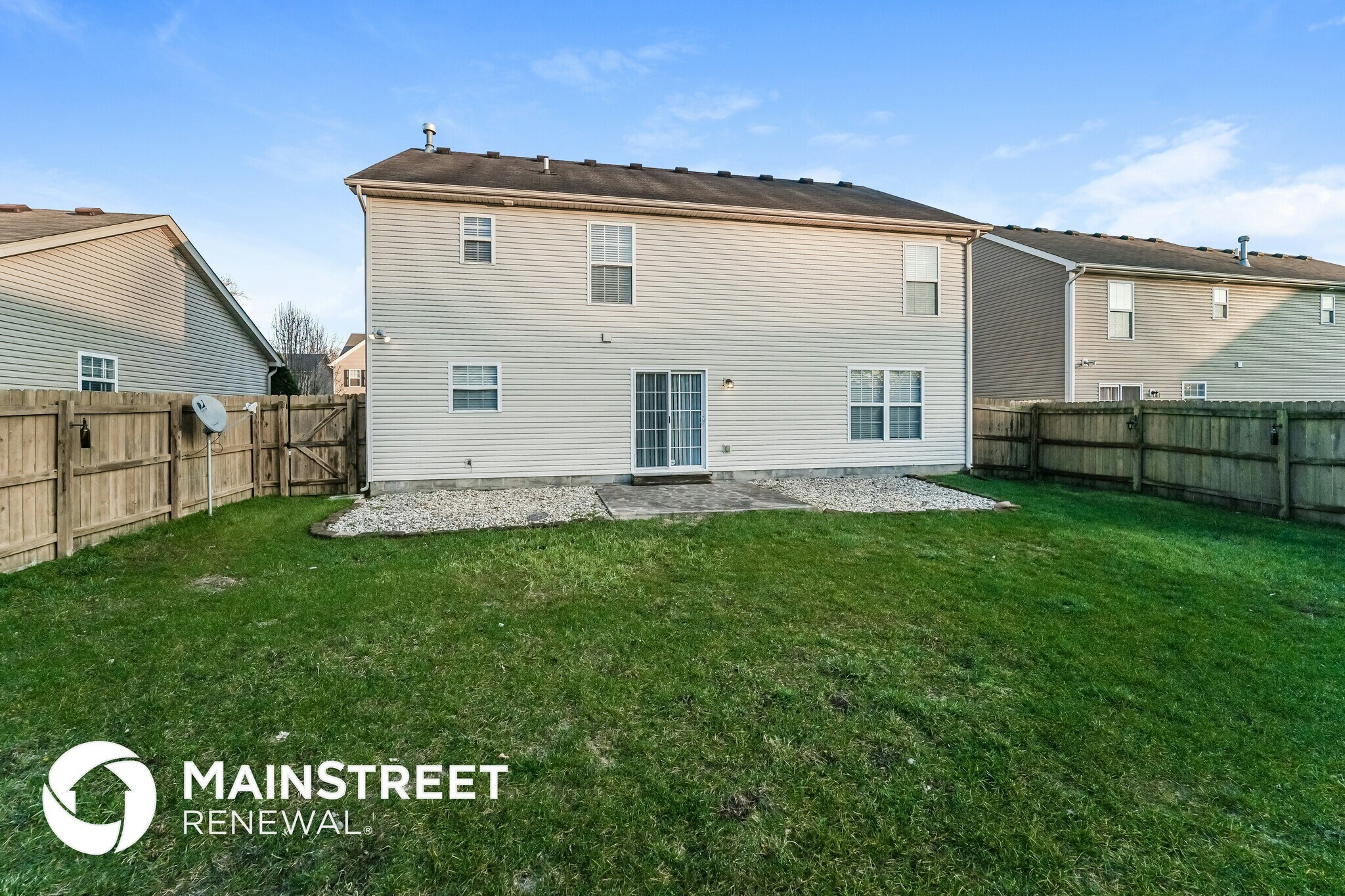 Building Photo - 9222 River Trail Dr