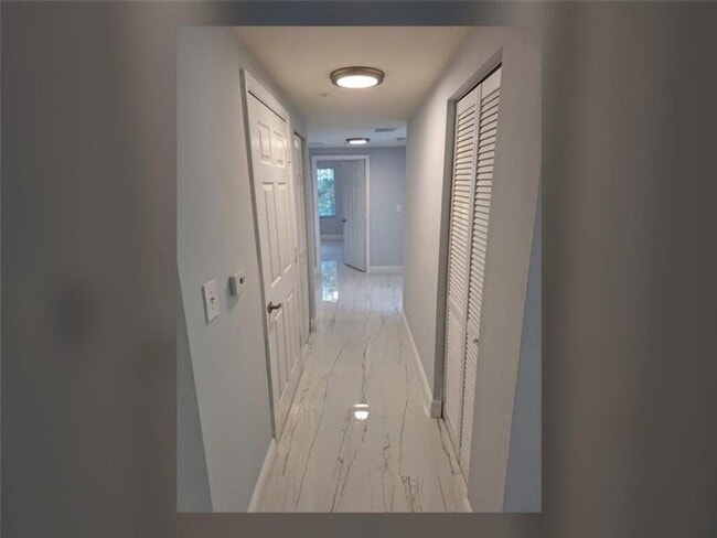 Building Photo - 6492 Emerald Dunes Dr