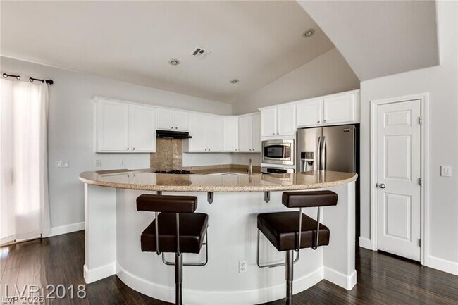 Building Photo - 5752 Murtiga Ct