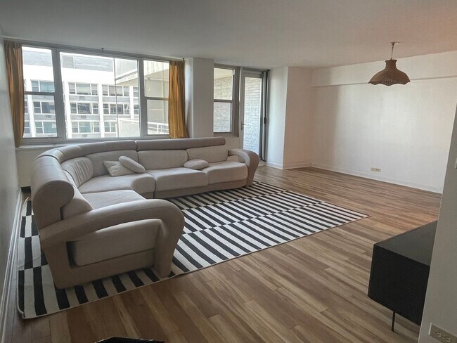 Building Photo - 4250 N Marine Dr