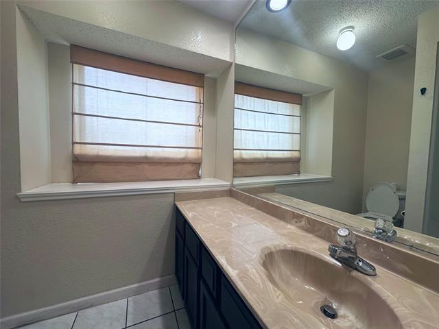 Building Photo - 2318 Crystal Creek Ln