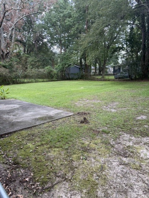 Building Photo - 310 Massee Dr