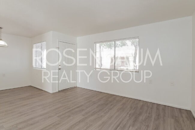 Building Photo - 3028 N Castro Ave