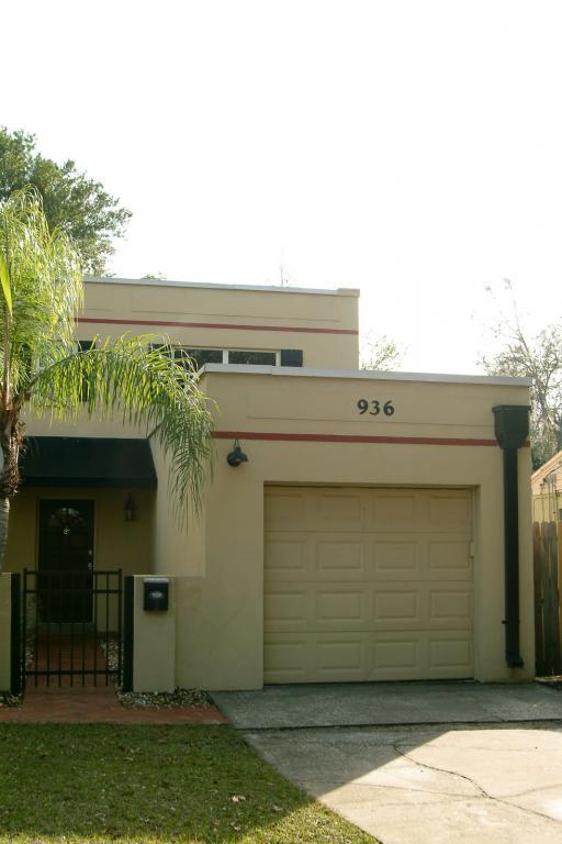 Building Photo - 936 Aragon Ave
