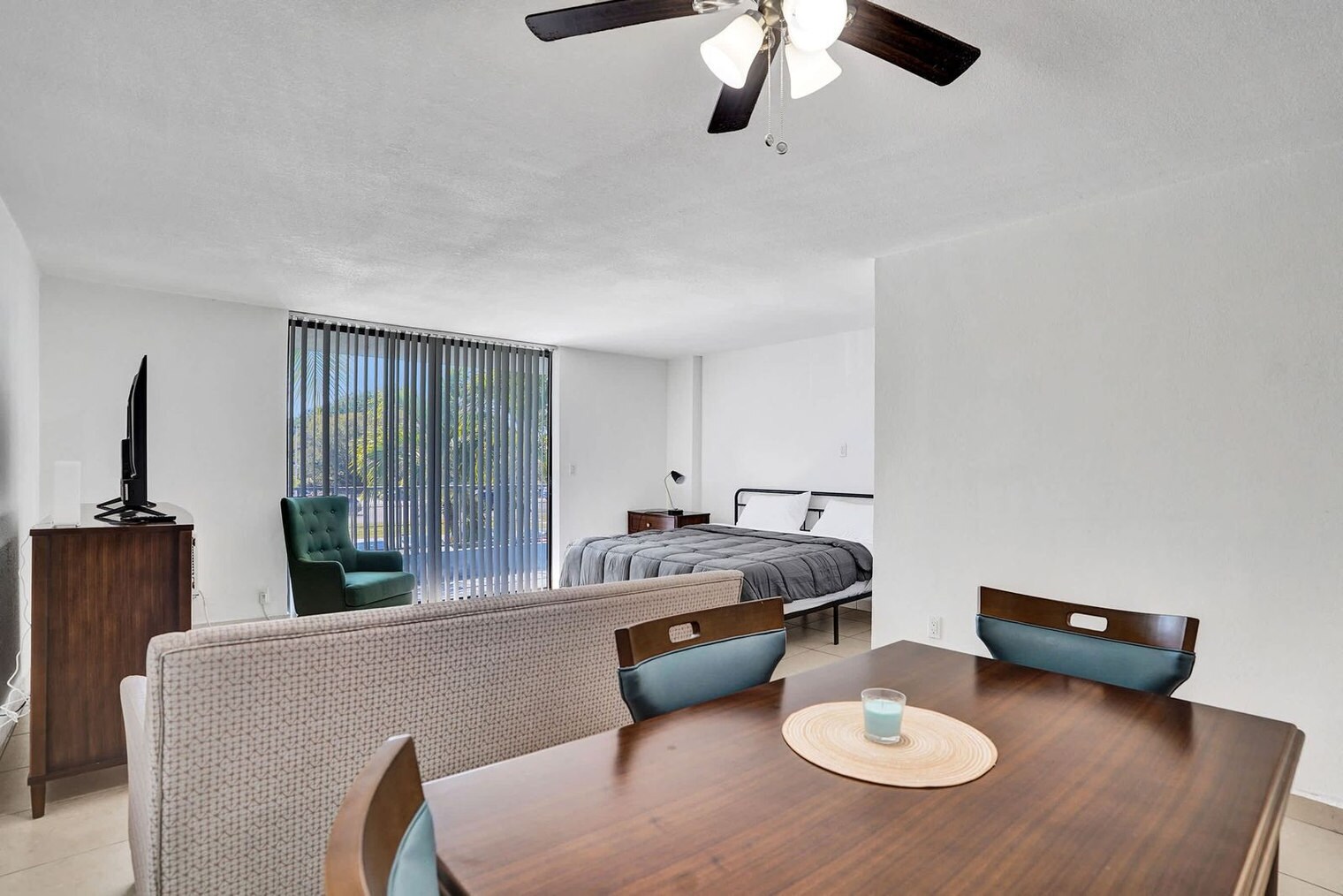 Building Photo - 777 NW 155th Ln