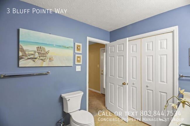 Building Photo - 3 Bluff Pointe Way