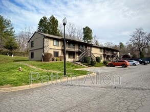 Building Photo - 31 Dawnwood Cir