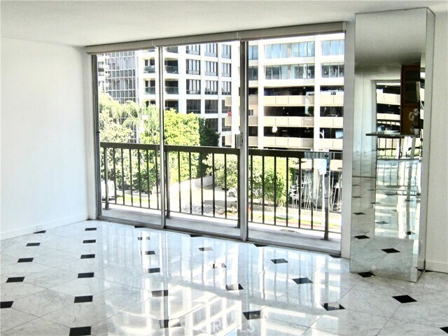 Building Photo - 10747 Wilshire Blvd