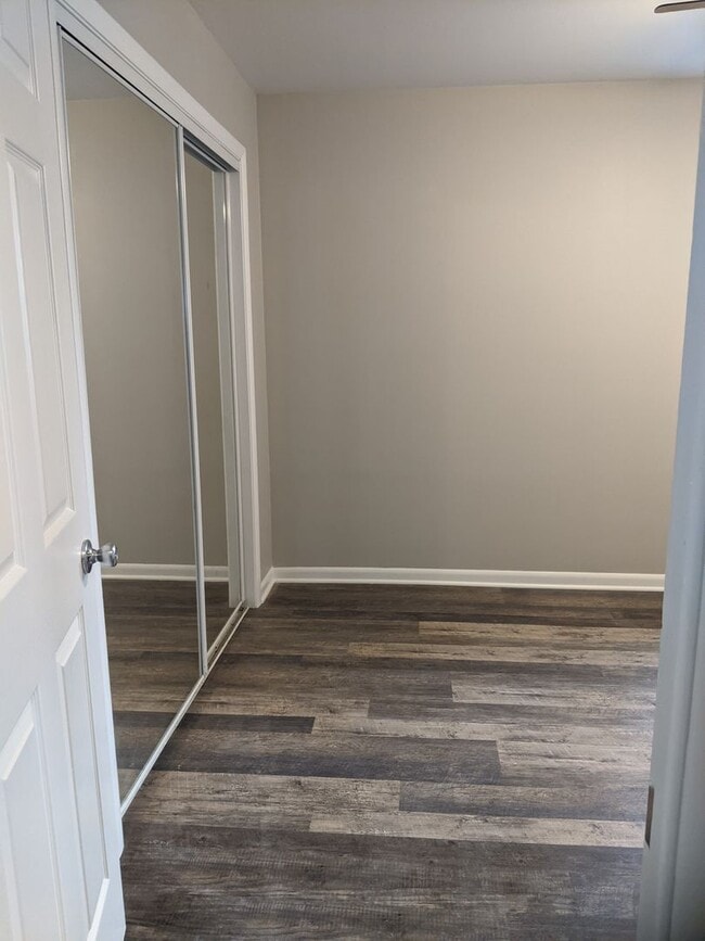 Building Photo - 620 Kungs Way