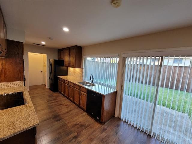 Building Photo - 629 Perdido Dr