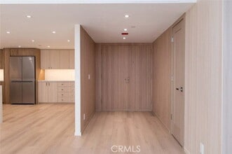 Building Photo - 345 Pioneer Dr