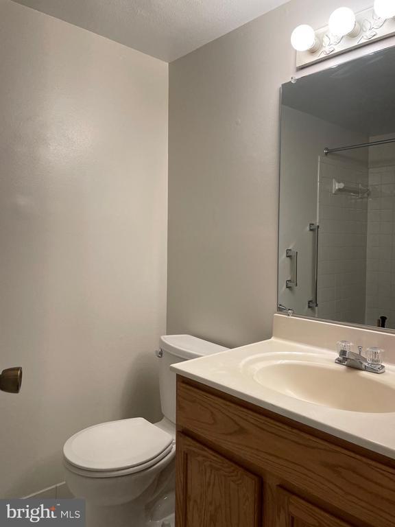 Building Photo - 15311 Beaverbrook Ct