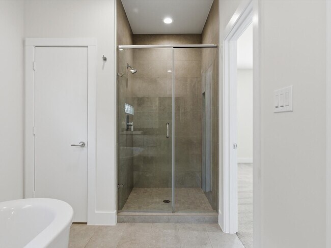 Building Photo - 2216 Cortijo Pl