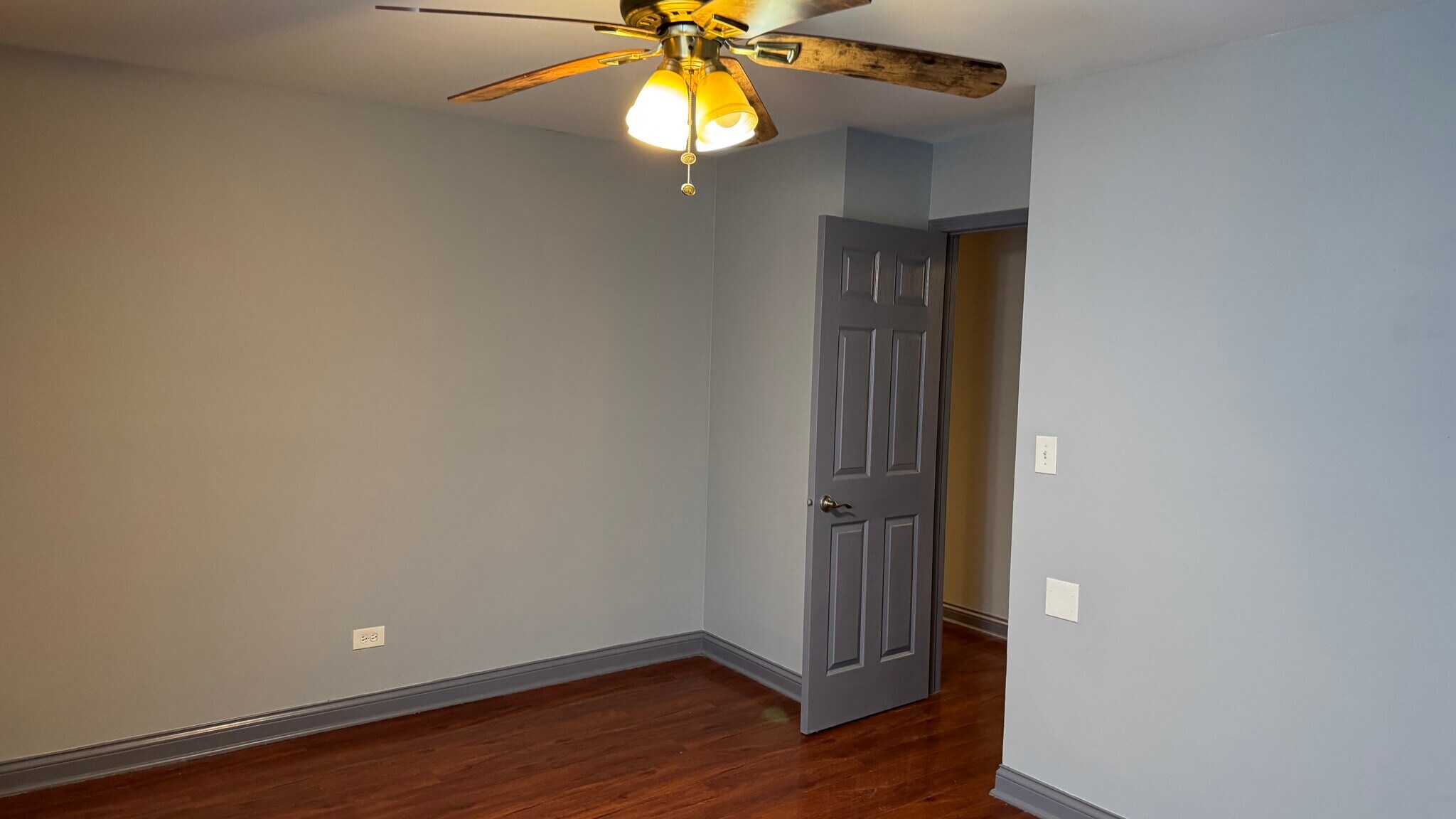 Building Photo - 9S060 Lake Dr