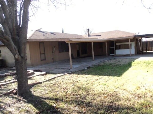 Building Photo - Rental - Mesquite, TX