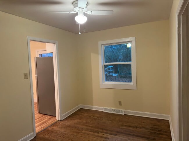 Building Photo - 3BR, 1BA Ranch Style Home in Durham