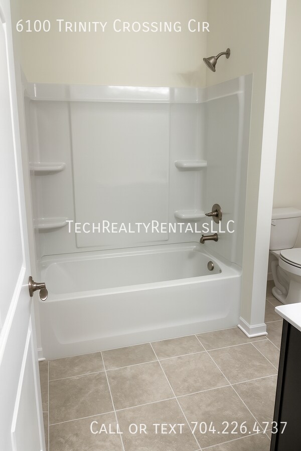 Building Photo - 6100 Trinity Xing Cir