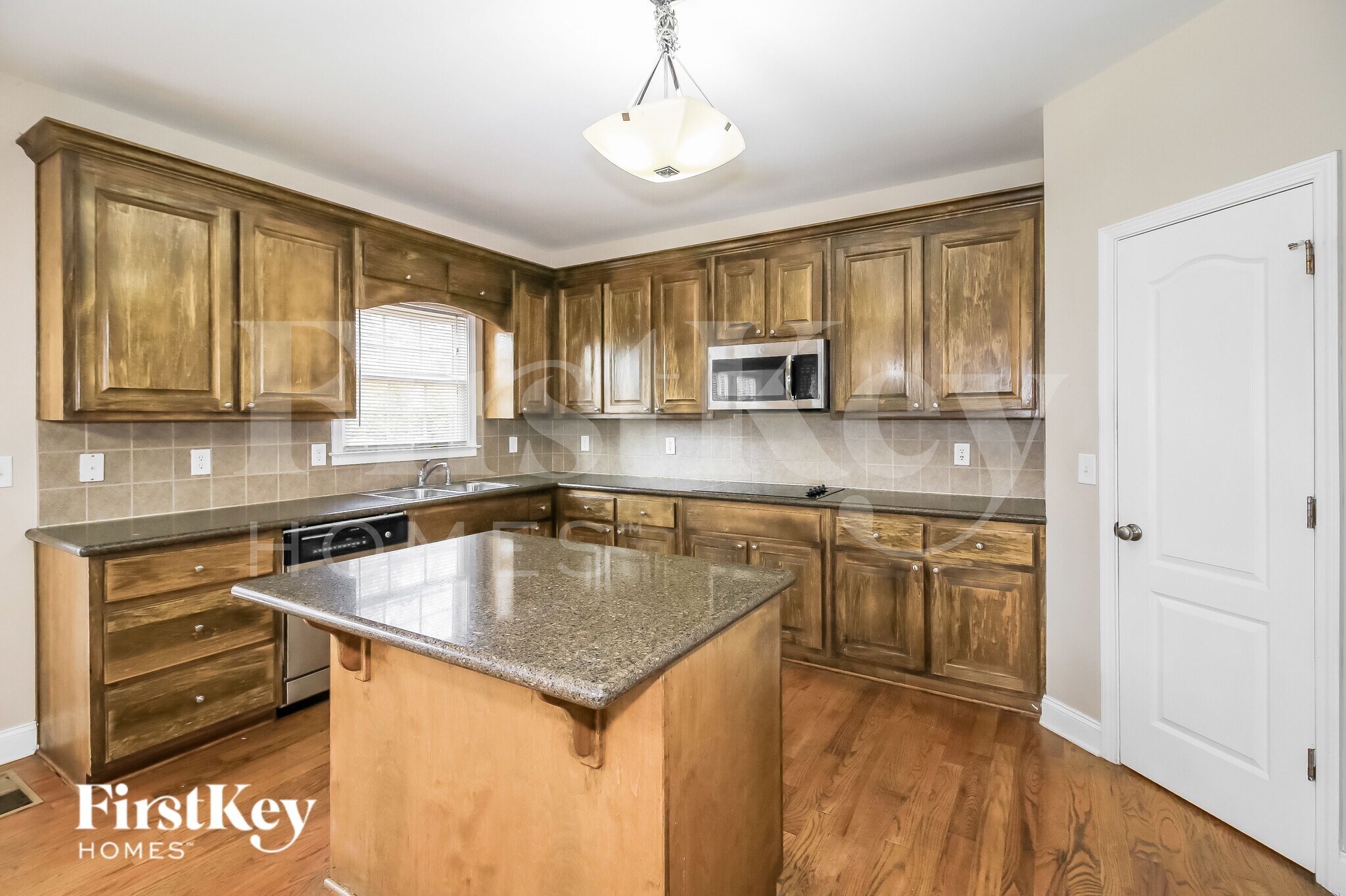 Building Photo - 8122 Primrose Cove SE