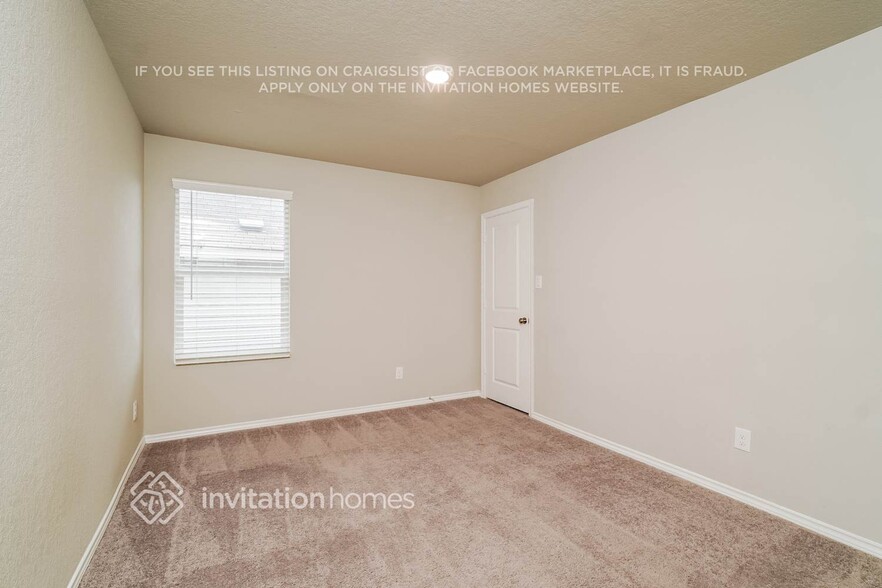 Building Photo - 206 Hollywood Dr