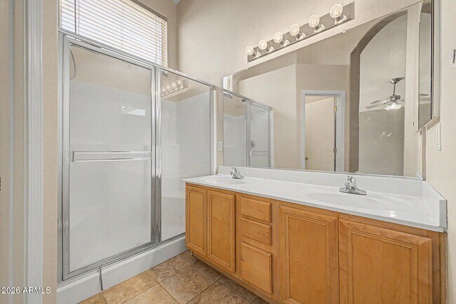 Building Photo - 8151 W Tonto Ln