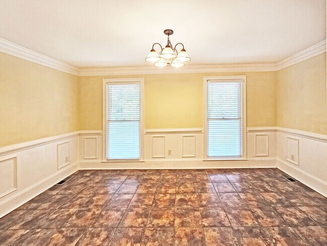 Building Photo - COMING: Spacious East Cobb Cape Cod with Main-Level Primary Suite & 3-Car Garage