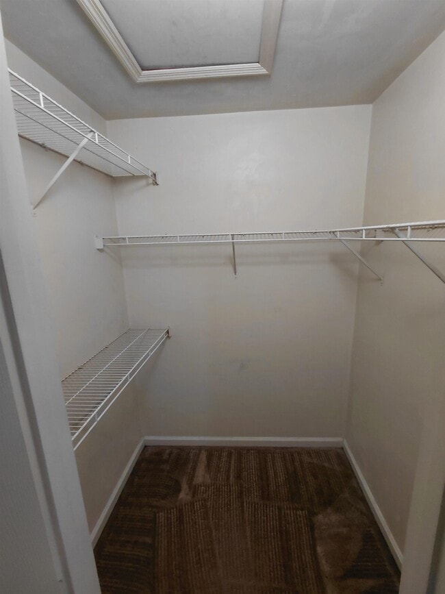 Building Photo - 1557 Payne St