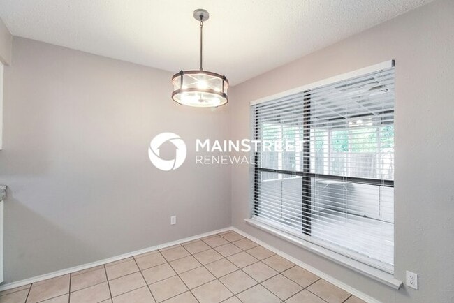 Building Photo - 3 Bedroom Pet-Friendly Home in WATAUGA, TX with Main Street Renewal
