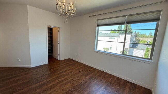 Building Photo - Video! Beautiful new large four bedroom ho...