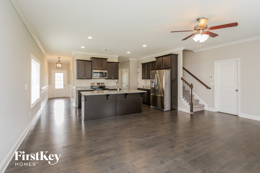 Building Photo - 4309 Yonah Park