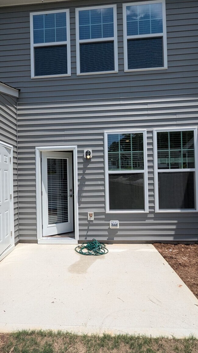 Building Photo - 60 Honeydew Wy