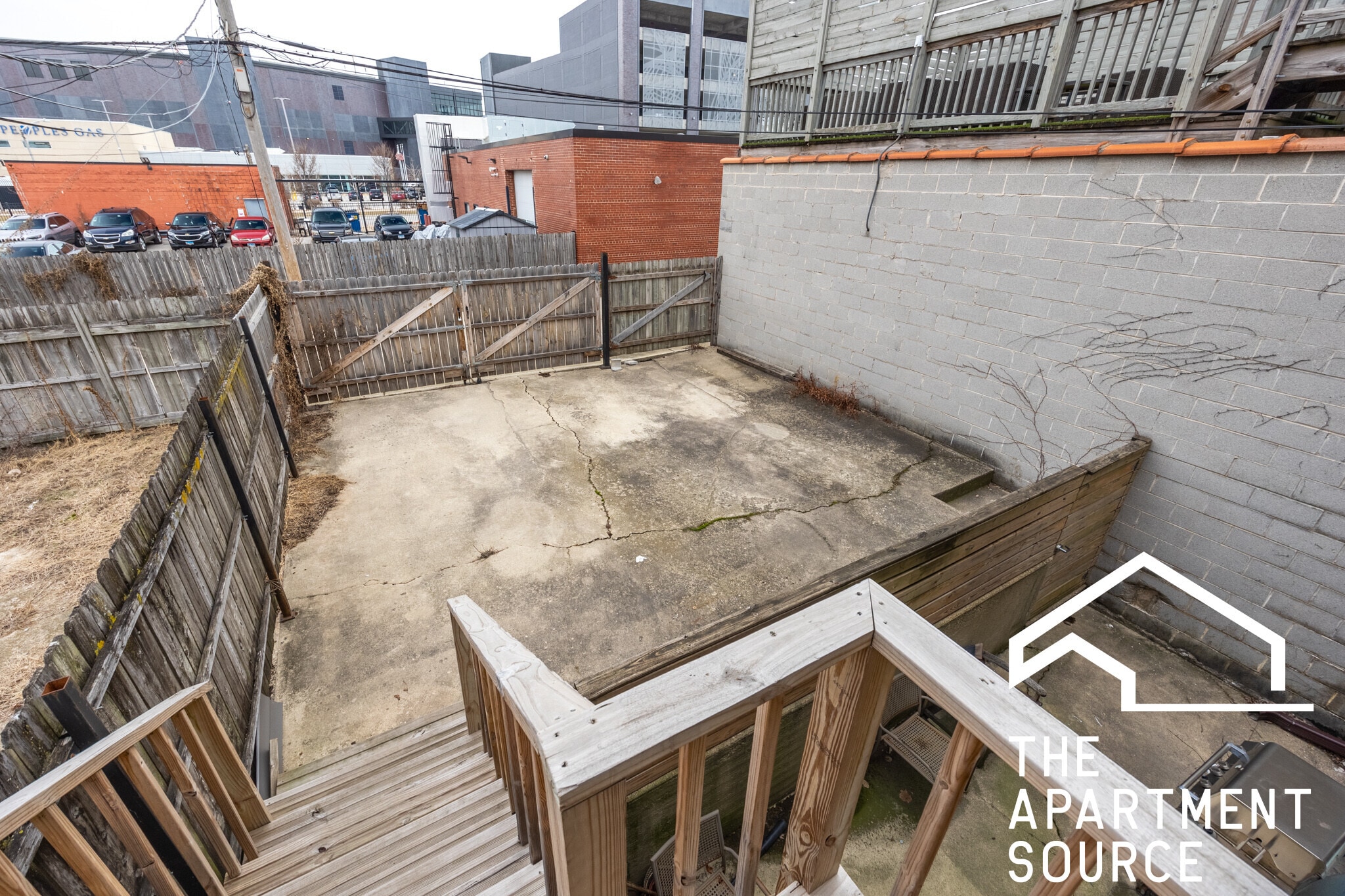 Building Photo - 1224 W Augusta Blvd