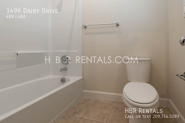 Building Photo - 1496 Dairy Dr