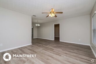 Building Photo - 13903 Briardale Ln