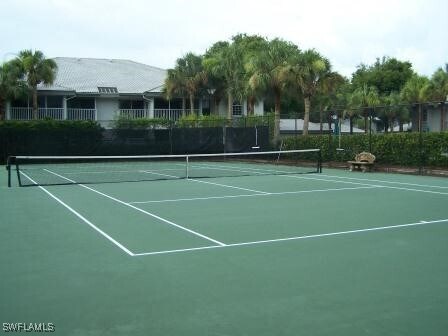 Building Photo - 4250 Lake Forest Dr