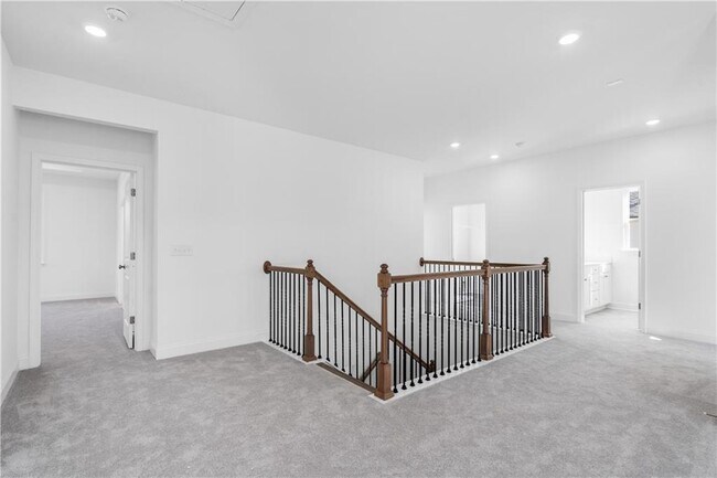 Building Photo - 1495 Auburn Rd