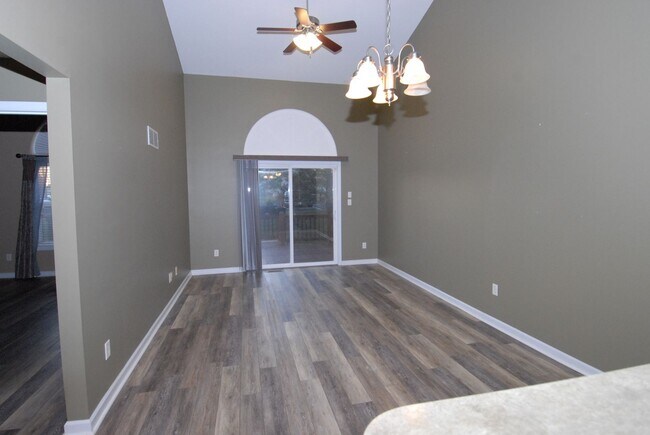Building Photo - Wentzville/Lake St louis/St charles Area