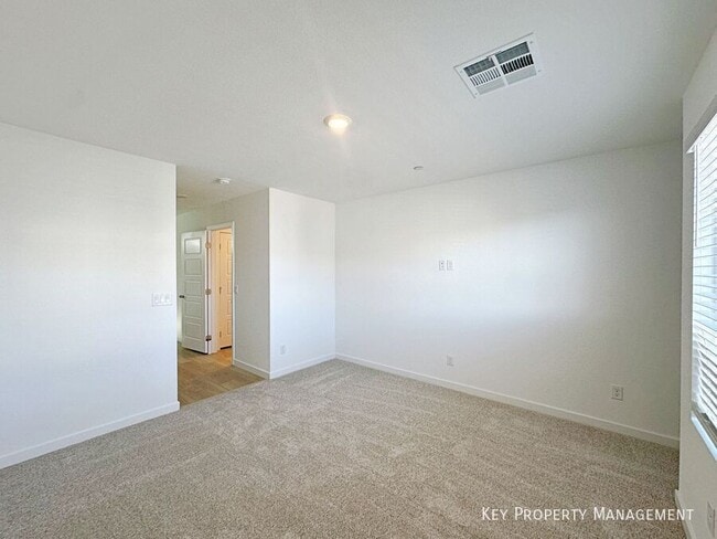 Building Photo - 4241 Vivenda St