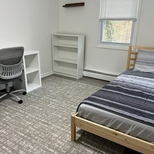 Building Photo - 114 S Lee St