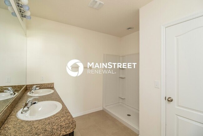 Building Photo - 3 Bedroom Pet-Friendly Home in Spring Hill...