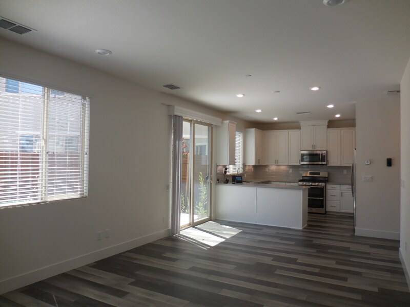 Building Photo - 3978 Scordia Way