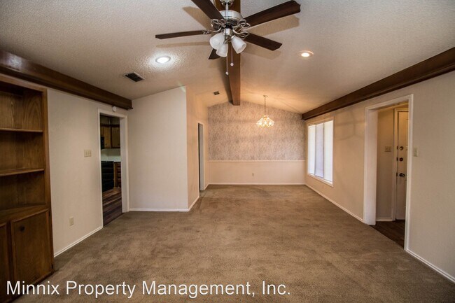 Building Photo - 2 br, 2 bath House - 5805  2nd St.
