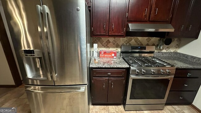 Building Photo - 3966 N Indian Cir NW