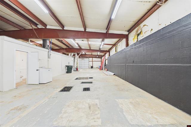 Building Photo - 5856 Hwy 62 E