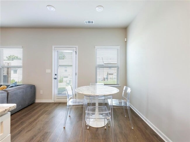 Building Photo - 7115 Chara Ln