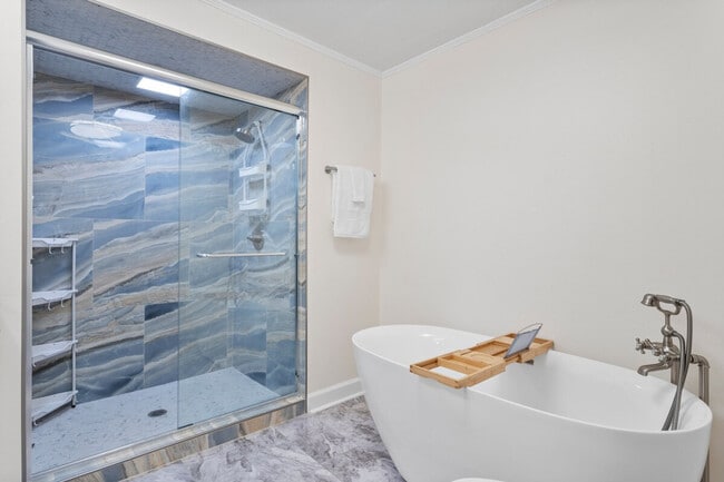 Building Photo - 10104 Johns Bayou Rd